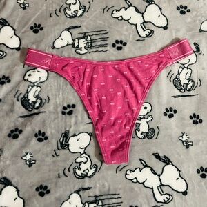 VSPINK Pink Cherry Print Thong Size M BRAND NEW NO TAGS